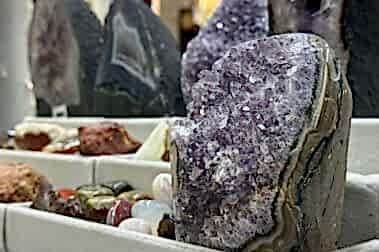 Shopping Paradise for Tourists