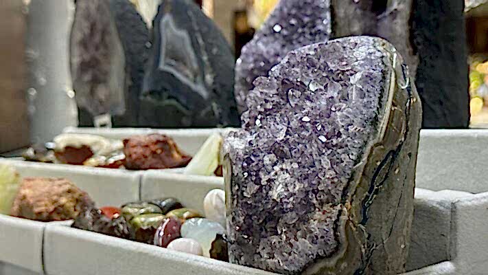 Shopping Paradise for Tourists